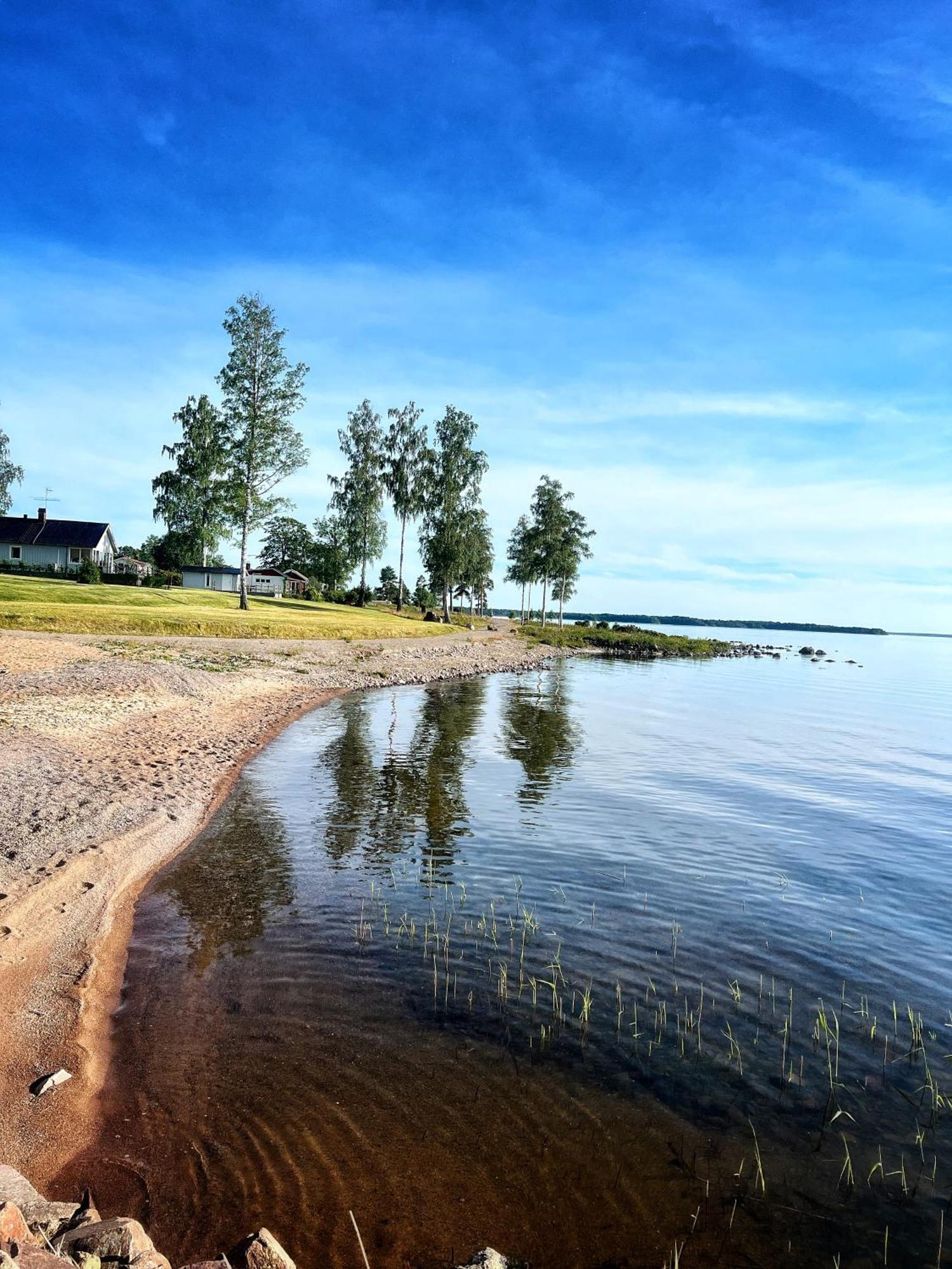 Вилла Askevikstugby Sjotorp Экстерьер фото