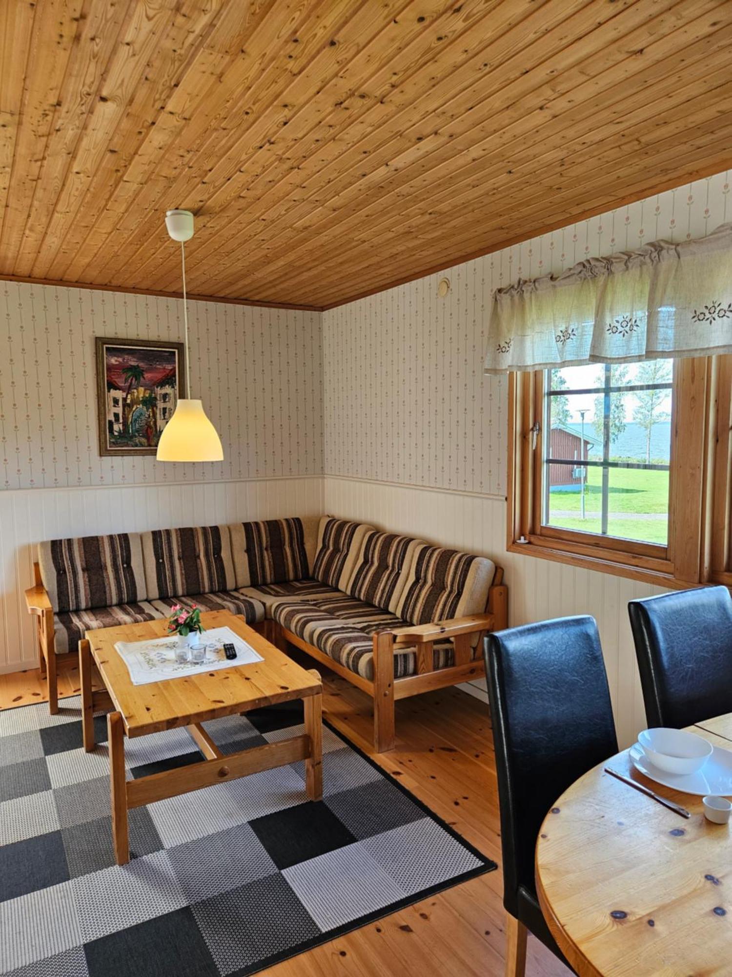 Вилла Askevikstugby Sjotorp Экстерьер фото